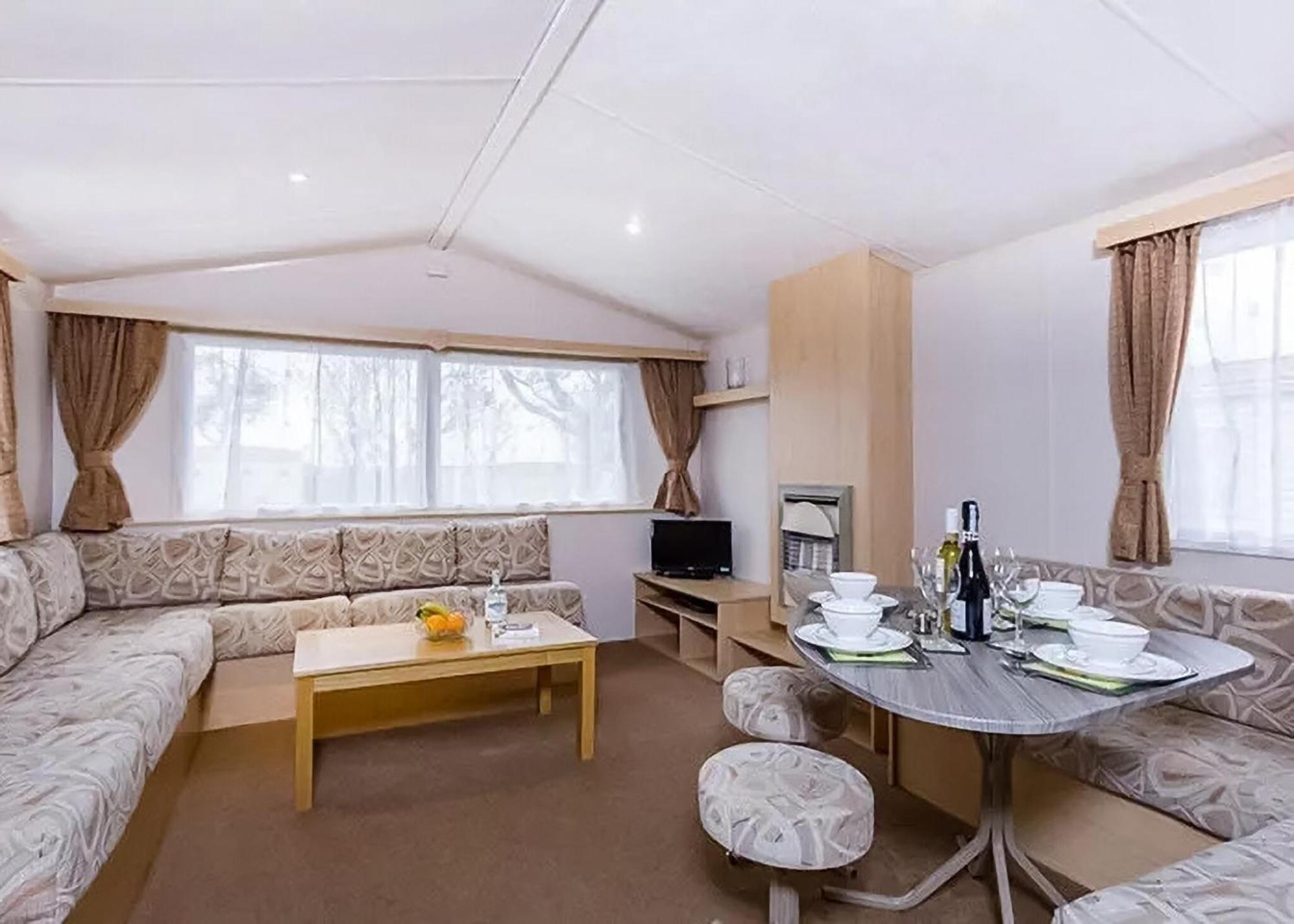 Orchards Holiday Park Newbridge  Oda fotoğraf