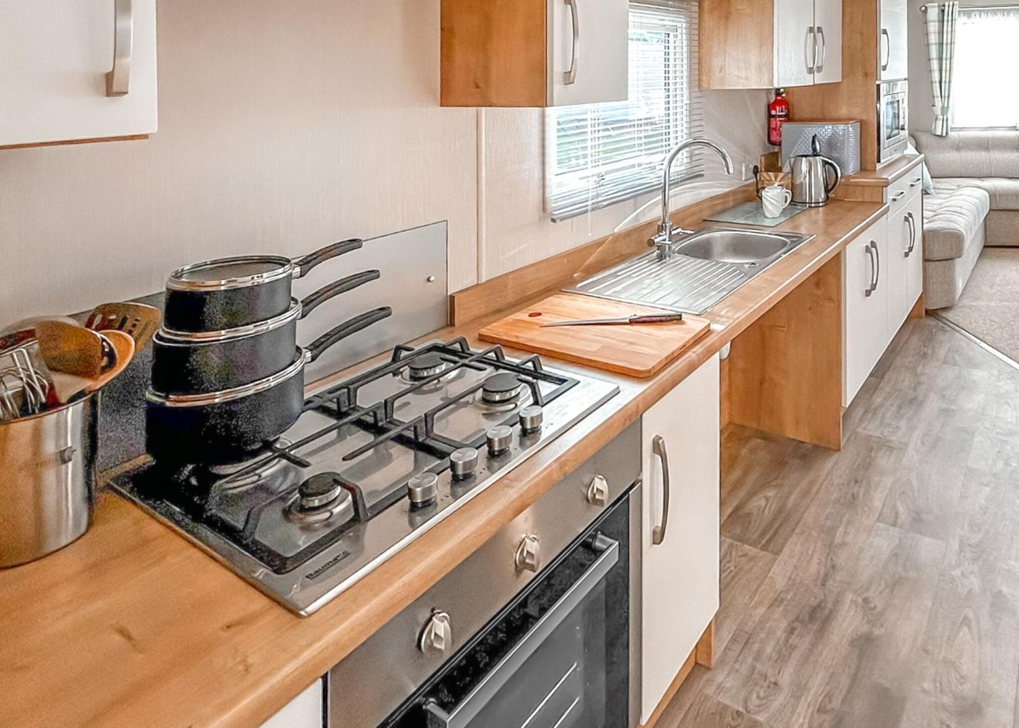 Orchards Holiday Park Newbridge  Oda fotoğraf